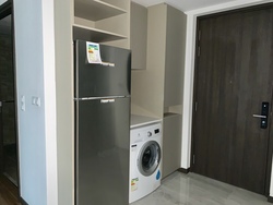Lake Grande (D22), Condominium #202581522